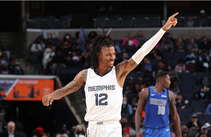  莫兰特复出准三双，灰熊大胜开拓者  