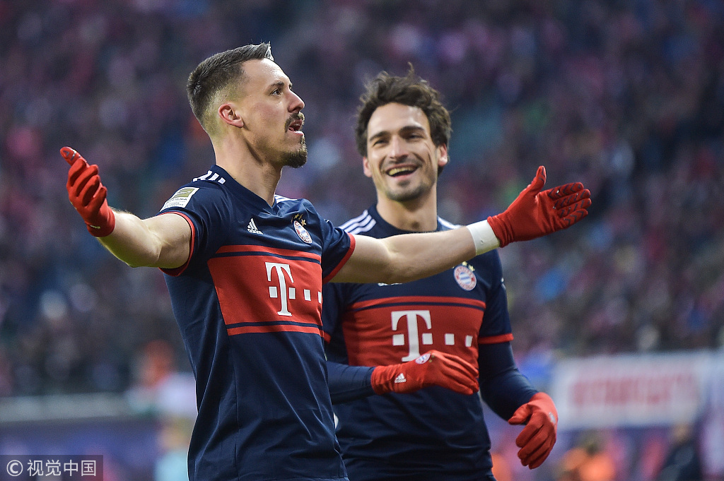  莱比锡红牛客场逆转，主帅战术获盛赞  